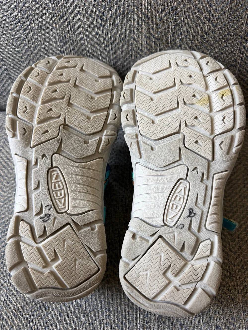 Keen Kids Newport H2 Sandals - Pebble Glow Size: 4